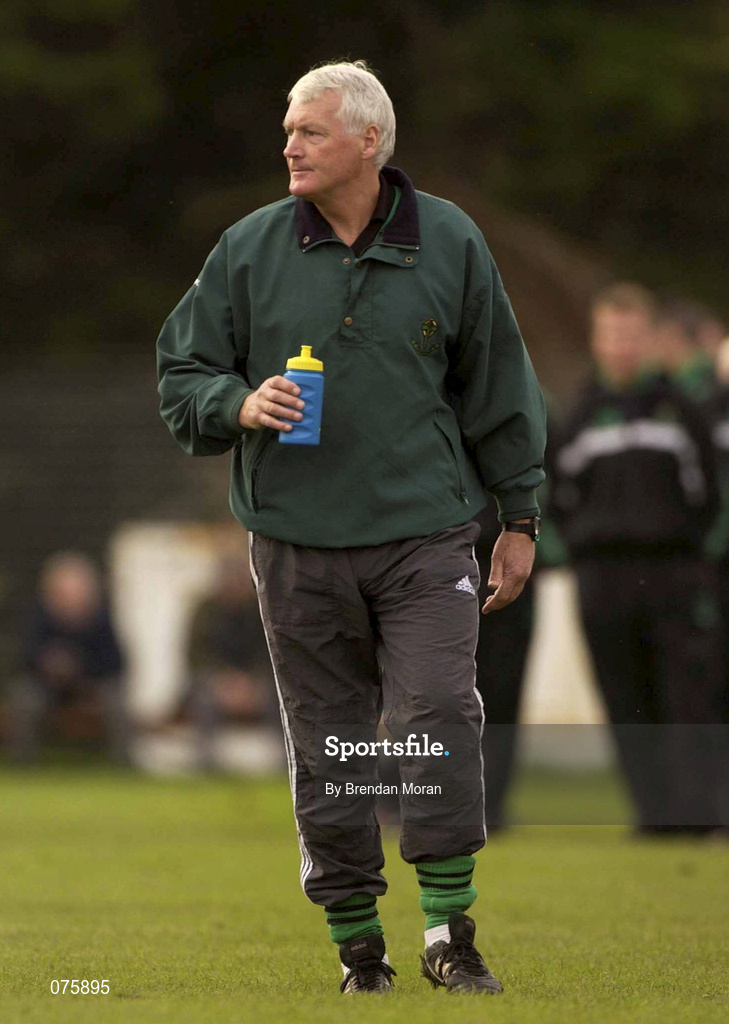 27 October 2001; Nemo Rangers manager Billy Morgan during the AIB Munster Senior Club Football Championship Quarter-Final match between Nemo Rangers and Doonbeg at Páirc Uí Rinn in Cork. Photo by Brendan Moran/Sportsfile