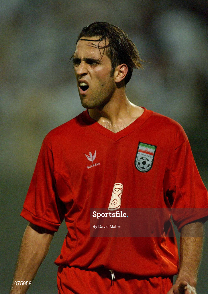 31 October 2001; Ali Karimi of Iran during the 2002 FIFA World Cup AFC Qualification Play-Off 2nd Leg match between United Arab Emirates and Iran the at Al-Nahyan Stadium in Abu Dhabi, United Arab Emirates. Photo by David Maher/Sportsfile