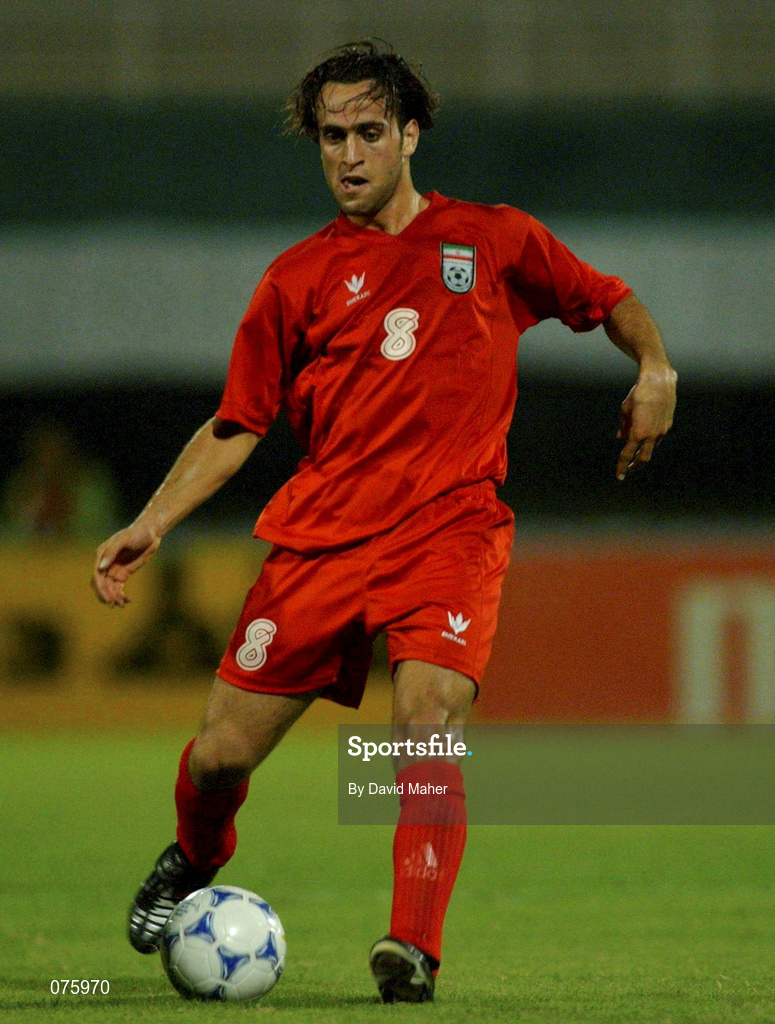 31 October 2001; Ali Karimi of Iran during the 2002 FIFA World Cup AFC Qualification Play-Off 2nd Leg match between United Arab Emirates and Iran the at Al-Nahyan Stadium in Abu Dhabi, United Arab Emirates. Photo by David Maher/Sportsfile