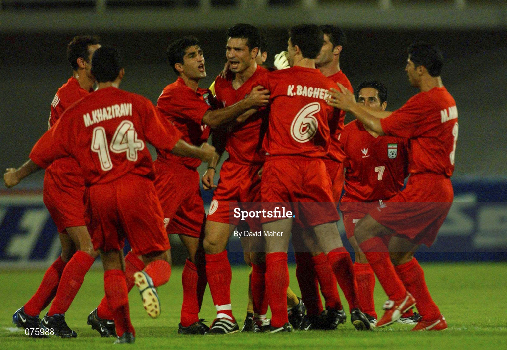 31 October 2001; Ali Daei of Iran, centre, celebrates with team-mates after scoring his side's first goal during the 2002 FIFA World Cup AFC Qualification Play-Off 2nd Leg match between United Arab Emirates and Iran the at Al-Nahyan Stadium in Abu Dhabi, United Arab Emirates. Photo by David Maher/Sportsfile