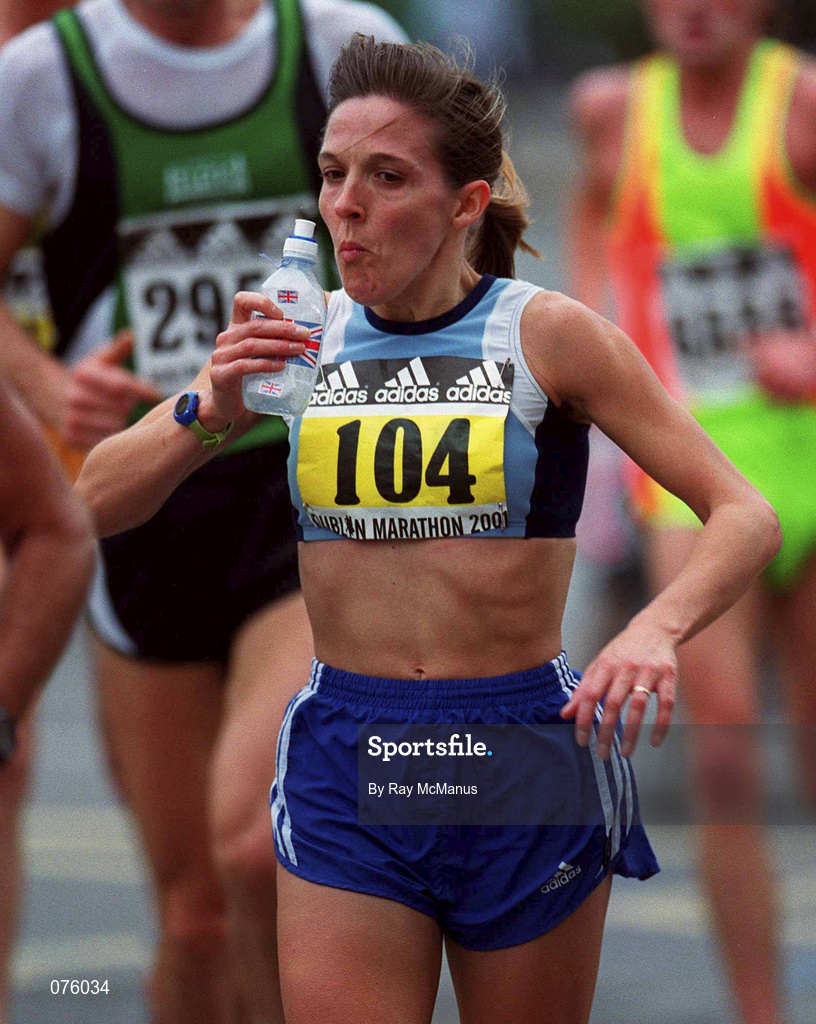 29 October 2001; Britain's Debbie Robinson during the adidas Dublin Marathon in Dublin. Photo by Ray McManus/Sportsfile