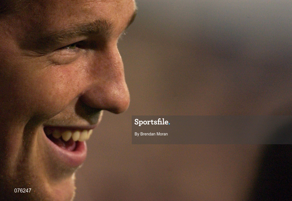 26 October 2001; Robert Casey of Leinster during the Heineken Cup Pool 6 Round 3 match between Leinster and Newport at Donnybrook Stadium in Dublin. Photo by Brendan Moran/Sportsfile