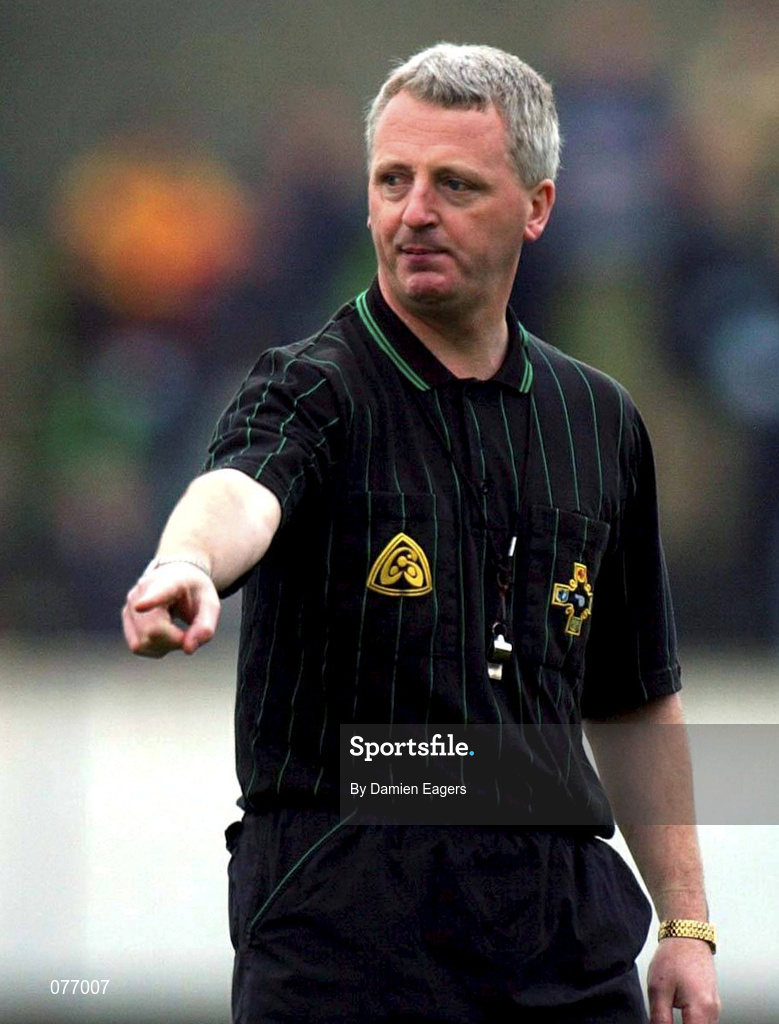 14 October 2001; Referee John Guinan during the AIB Kilkenny Senior Club Championship Hurling Final match between O'Loughlin Gaels and Graigue Ballycallan at Nowlan Park in Kilkenny. Photo by Damien Eagers/Sportsfile