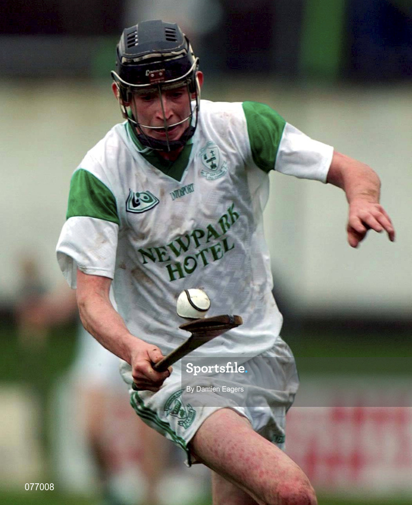 14 October 2001; Martin Comerford of O'Loughlin Gaels during the AIB Kilkenny Senior Club Championship Hurling Final match between O'Loughlin Gaels and Graigue Ballycallan at Nowlan Park in Kilkenny. Photo by Damien Eagers/Sportsfile