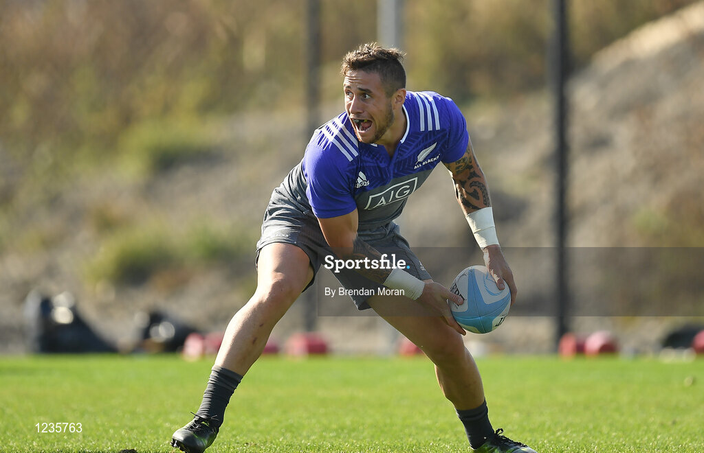 1 November 2016; TJ Perenara of New Zealand during a New Zealand Rugby Squad Training at Toyota Park in Chicago, USA.  Photo by Brendan Moran/Sportsfile