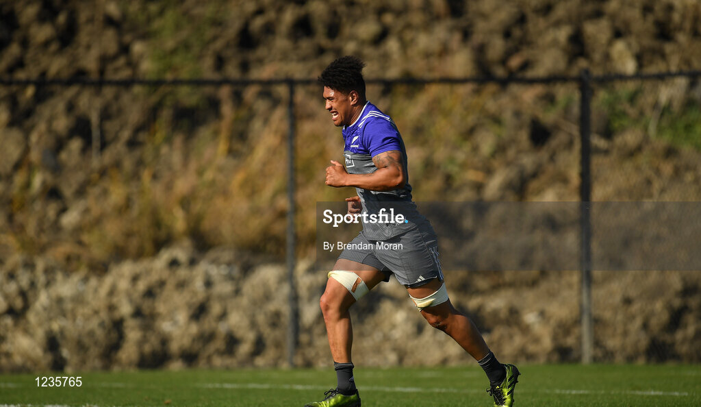1 November 2016; Ardie Savea of New Zealand during a New Zealand Rugby Squad Training at Toyota Park in Chicago, USA.  Photo by Brendan Moran/Sportsfile