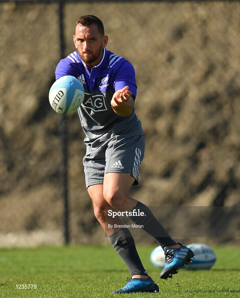 1 November 2016; Aaron Cruden of New Zealand during a New Zealand Rugby Squad Training at Toyota Park in Chicago, USA.  Photo by Brendan Moran/Sportsfile