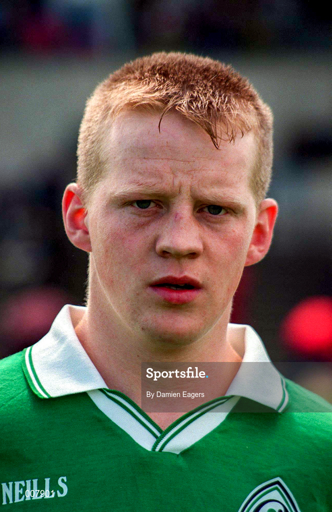 14 June 1998; Damien Browne of London prior to the Guinness Ulster Senior Hurling Championship Semi-Final match between Antrim and London at Casement Park in Belfast, Antrim, Antrim. Photo by Damien Eagers/Sportsfile