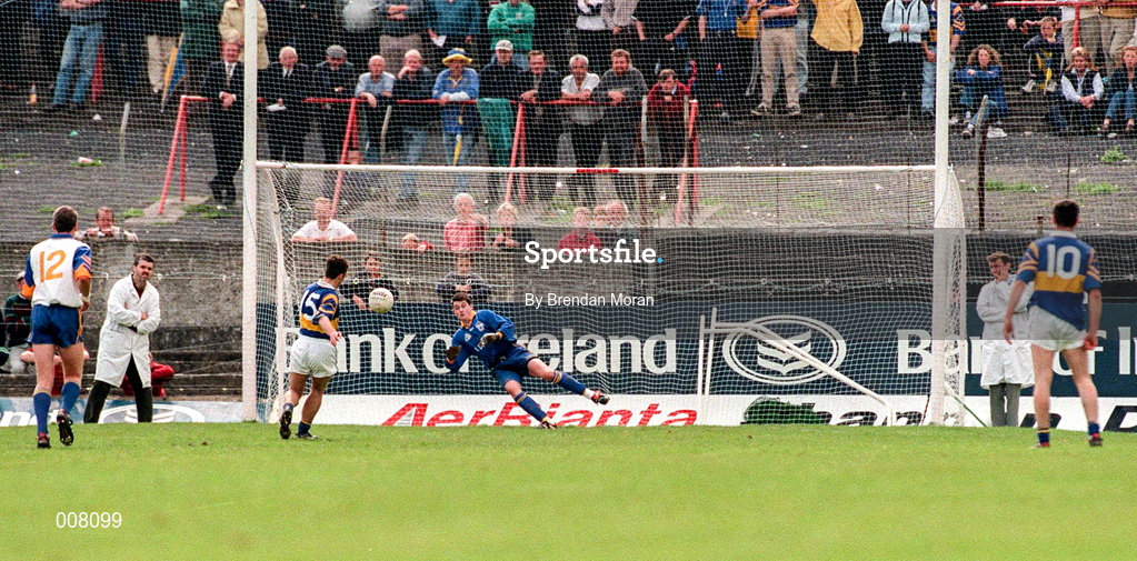 28 June 1998; Declan Browne of Tipperary shoots his penalty past James Hanrahan of Clare, scoring his side's only goal, during the Bank of Ireland Munster Senior Football Championship Semi-Final match between Tipperary and Clare at the Gaelic Grounds in Limerick. Photo by Brendan Moran/Sportsfile
