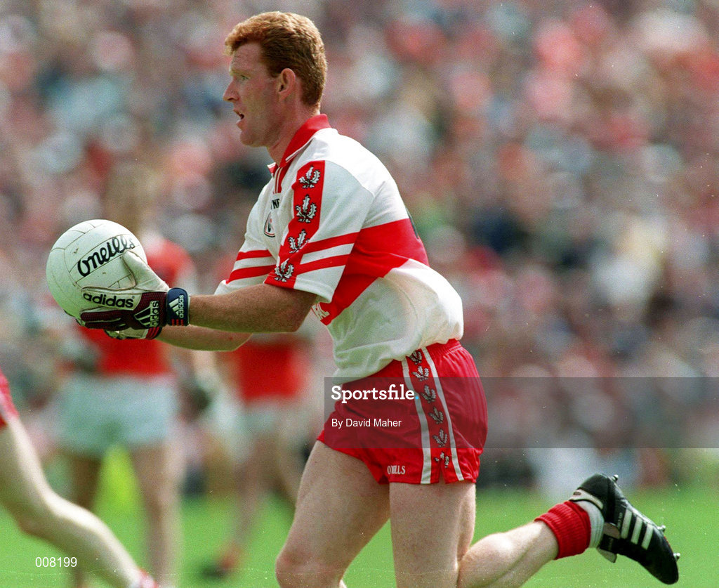 28 June 1998; Gary McGill of Derry during the Bank of Ireland Ulster Senior Football Championship Semi-Final match between Armagh and Derry at St Tiernach's Park in Clones, Monaghan. Photo by David Maher/Sportsfile