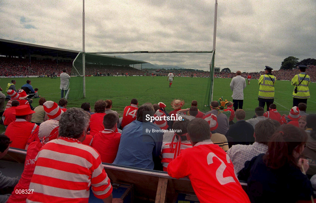 5 July 1998; Cork supporters watch the match from behind the goal during the Bank of Ireland Munster Senior Football Championship Semi-Final match between Kerry and Cork at Fitzgerald Stadium in Killarney, Kerry. Photo by Brendan Moran/Sportsfile