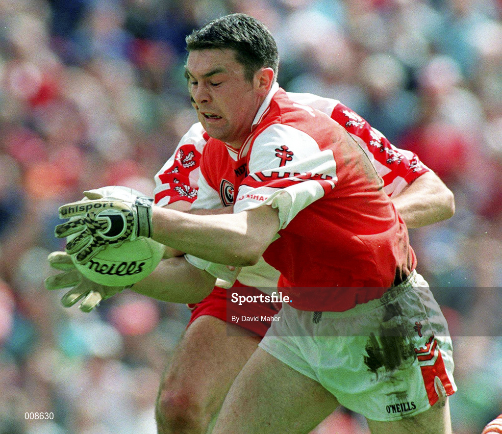 28 June 1998; Oisin McConville of Armagh during the Bank of Ireland Ulster Senior Football Championship Semi-Final match between Armagh and Derry at St Tiernach's Park in Clones, Monaghan. Photo by David Maher/Sportsfile