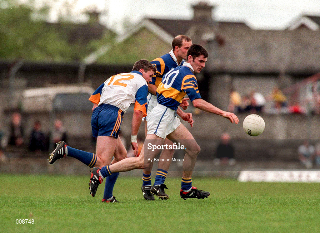 28 June 1998; Sean Maher of Tipperary in action against Michael Hynes of Clare during the Bank of Ireland Munster Senior Football Championship Semi-Final match between Tipperary and Clare at the Gaelic Grounds in Limerick. Photo by Brendan Moran/Sportsfile
