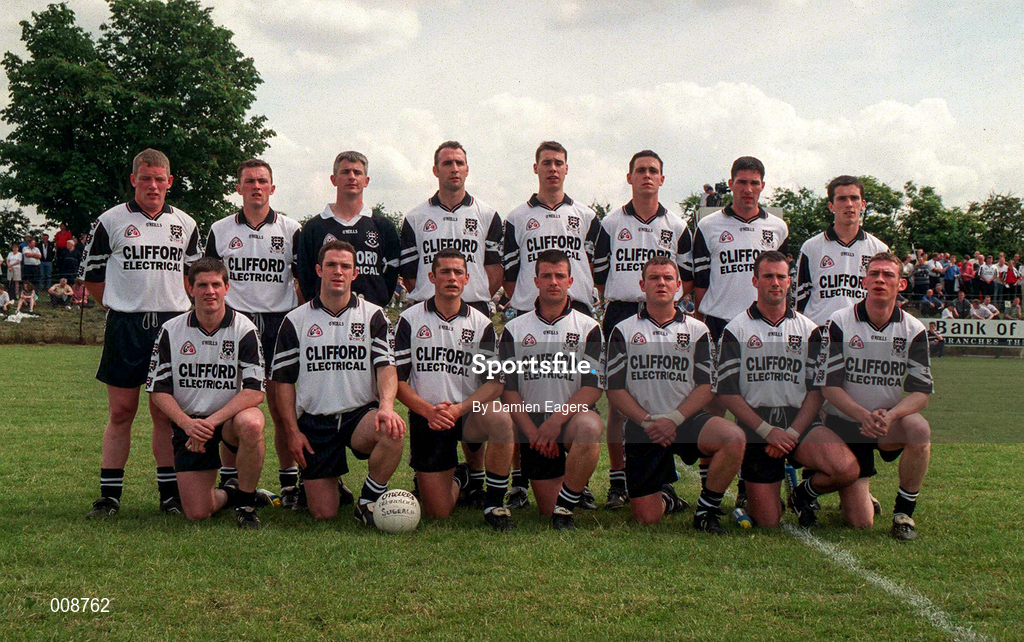 31 May 1998; The Sligo tream prior to the Bank of Ireland Connacht Senior Football Championship Quarter-Final match between London and Sligo at Emerald GAA Grounds in Ruislip, London, England. Photo by Damien Eagers/Sportsfile