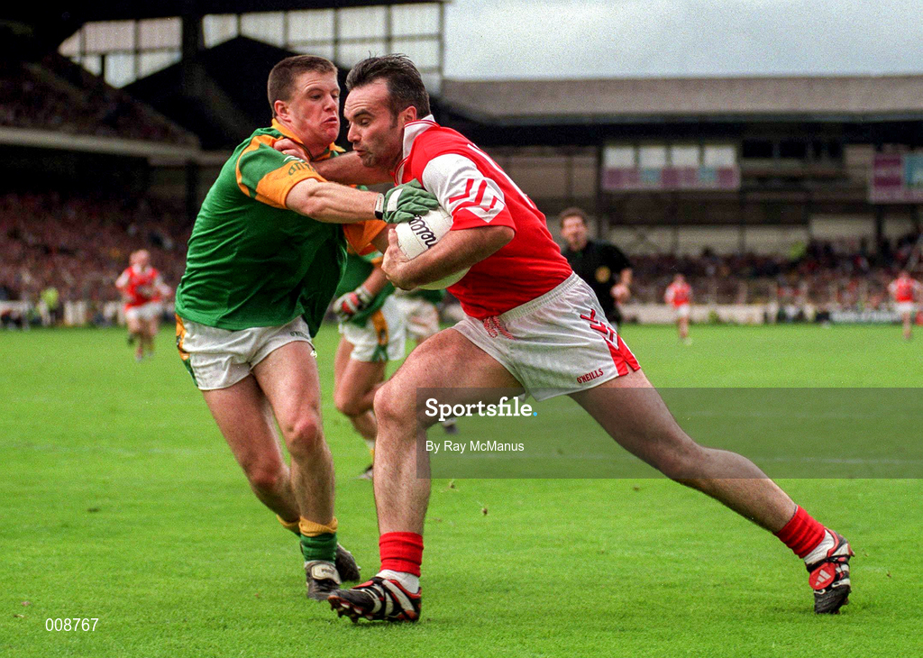 28 June 1998; Stefan White of Louth in action against Mark O'Reilly of Meath during the Leinster Senior Football Championship Semi-Final match between Meath and Louth at Croke Park in Dublin. Photo by Ray McManus/Sportsfile