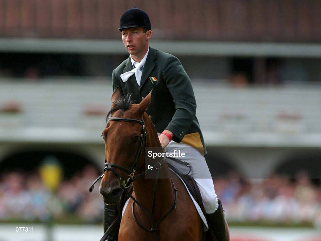 10 August 2001; Liscalgot with Dermott Lennon up representing Ireland, Kerrygold Horse Show, RDS, Dublin. Showjumping. Equestrian. Picture credit; Damien Eagers/ SPORTSFILE *EDI*