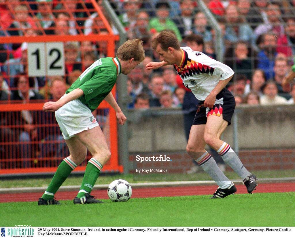 29 May 1994. Steve Staunton, Ireland, in action against Germany. Friendly International, Rep of Ireland v Germany, Stuttgart, Germany. Picture Credit: Ray McManus/SPORTSFILE.