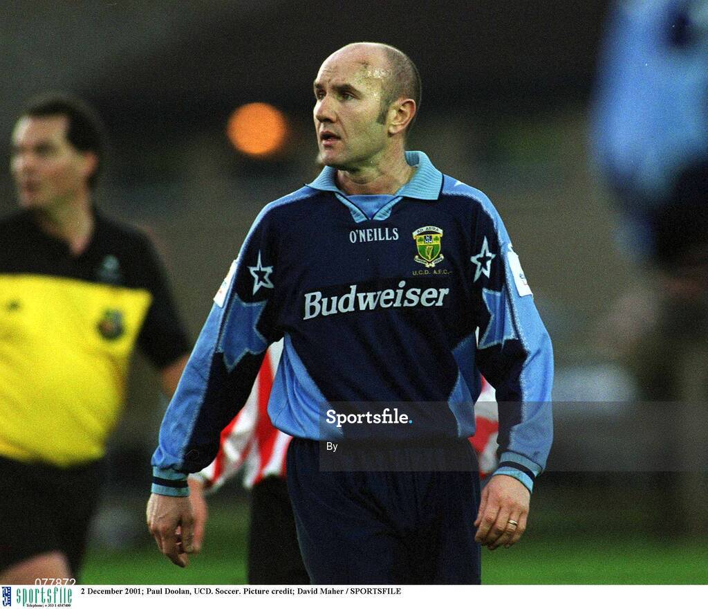 2 December 2001; Paul Doolin, UCD. Soccer. Picture credit; David Maher / SPORTSFILE