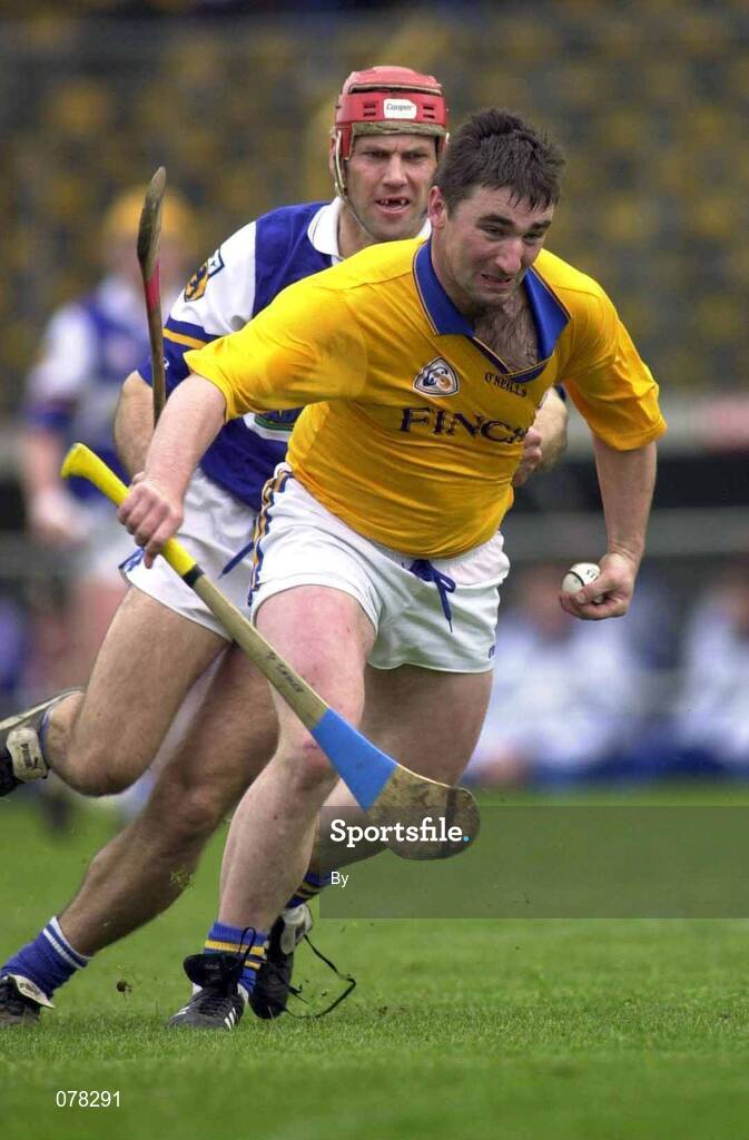 8 April 2000; Paul Shelley, Tipperary, in action against Bill Maher, Laois, National Hurling League Division 1, Tipperary v Laois, Semple Stadium, Thurles. Picture credit; Damien Eagers/SPORTSFILE*EDI*