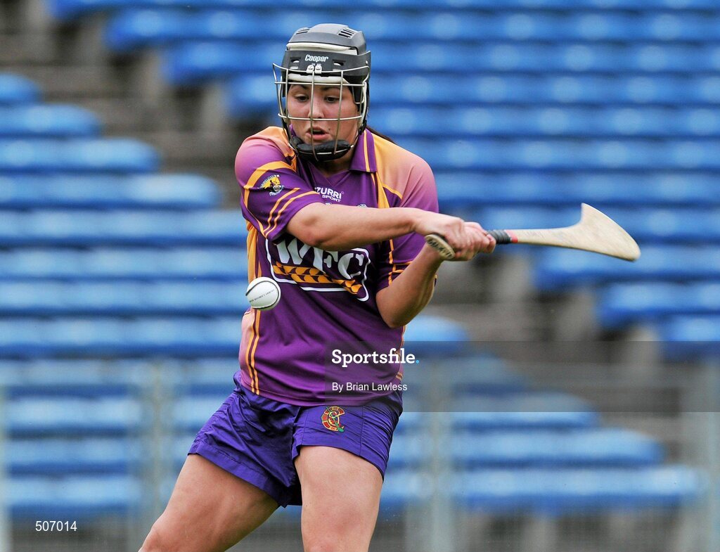 17 April 2011; Una Leacy, Wexford, shoots to score her side's first goal. Irish Daily Star Camogie League, Division 1, Final, Galway v Wexford, Semple Stadium, Thurles, Co. Tipperary. Picture credit: Brian Lawless / SPORTSFILE