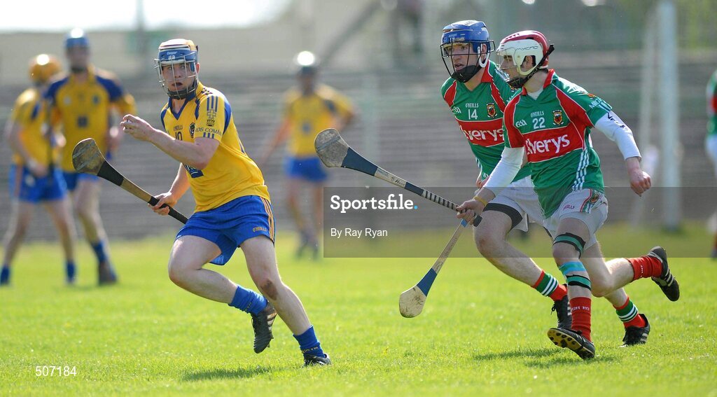 17 April 2011; Peter Kellehan, Roscommon, in action against Stephen Broderick and Brian Hunt, right, Mayo.  Allianz GAA Hurling Division 3B Final, Mayo v Roscommon, Carrick-on-Shannon, Leitrim. Picture credit: Ray Ryan / SPORTSFILE