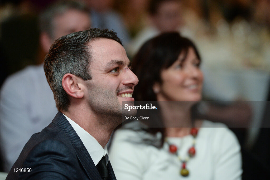 30 November 2016; Athlete of the Year Thomas Barr and mother Martina watch a replay of some of his heats in the Rio Olympics before accepting his award at the Irish Life Health National Athletics Awards 2016 at the Crowne Plaza Hotel in Santry, Dublin. Photo by Cody Glenn/Sportsfile