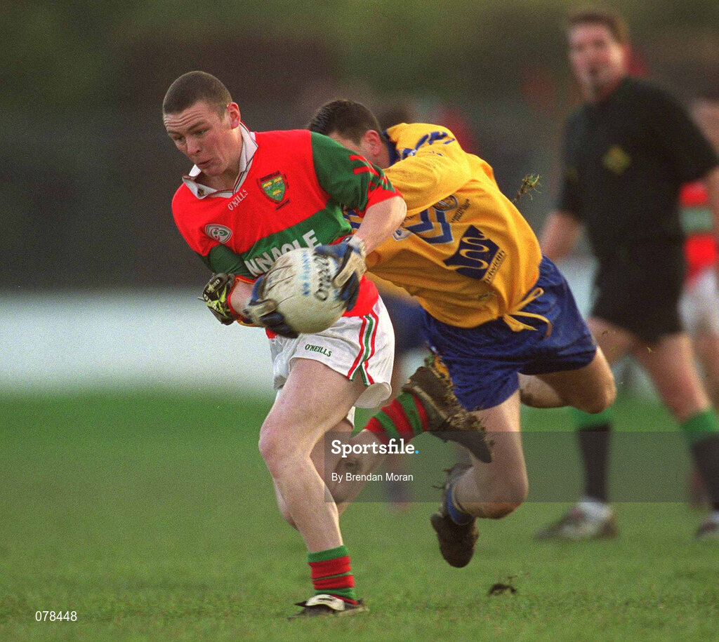 16 December 2001; Leighton Glynn of Rathnew in action against Senan Connell of Na Fianna during the AIB Leinster Senior Club Football Championship Final match between Na Fianna and Rathnew at St Conleth's Park in Newbridge, Kildare. Photo by Brendan Moran/Sportsfile