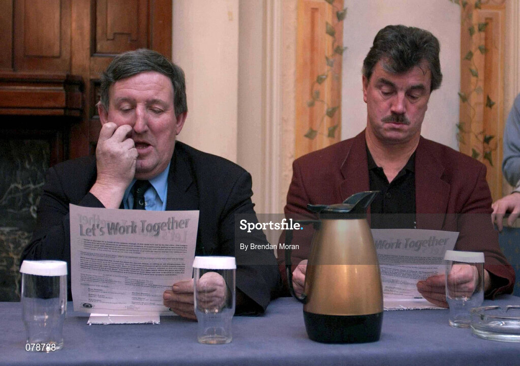 4 December 2001; Shelbourne FC Secretary Ollie Byrne, left, and Shamrock Rovers Manager Damien Richardson during a National League United Forum at Wynne's Hotel in Dublin. Photo by Brendan Moran/Sportsfile