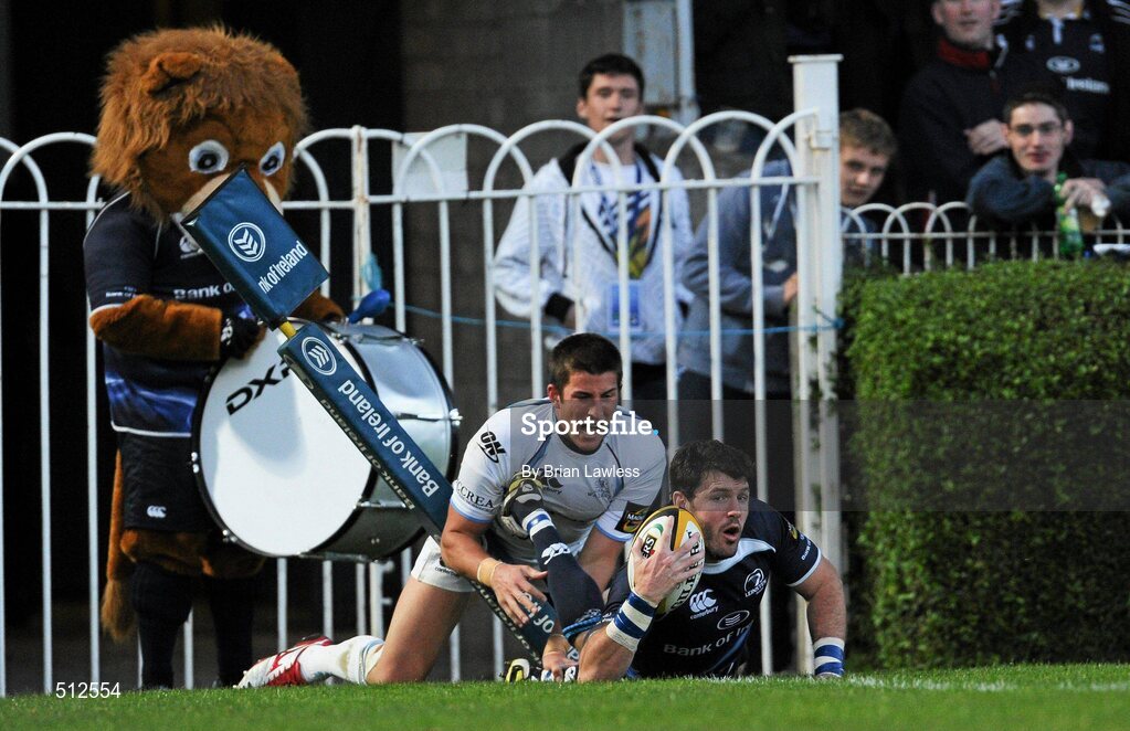6 May 2011; Shane Horgan, Leinster, goes over to score his side's first try despite the attempts of Dth Van Der Merwe, Glasgw Warriors. Celtic League, Leinster v Glasgow Warriors, RDS, Ballsbridge, Dublin. Picture credit: Brian Lawless / SPORTSFILE