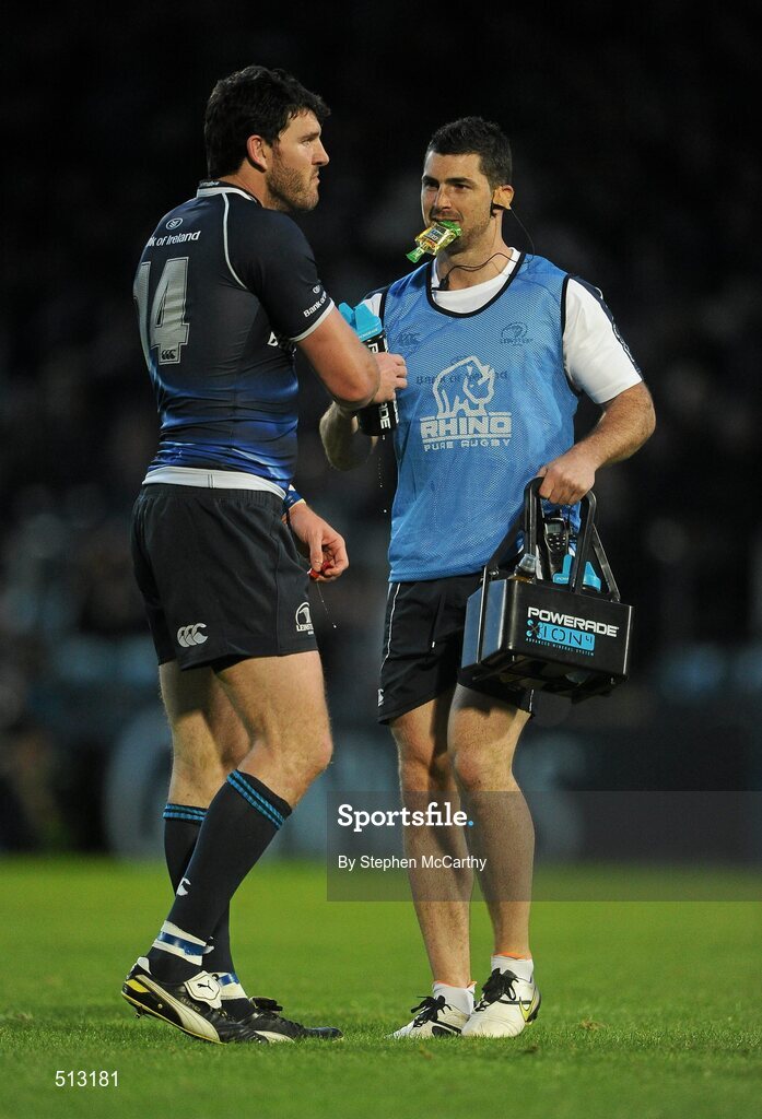 6 May 2011; Leinster water carrier Rob Kearney with Shane Horgan. Celtic League, Leinster v Glasgow Warriors, RDS, Ballsbridge, Dublin. Picture credit: Stephen McCarthy / SPORTSFILE