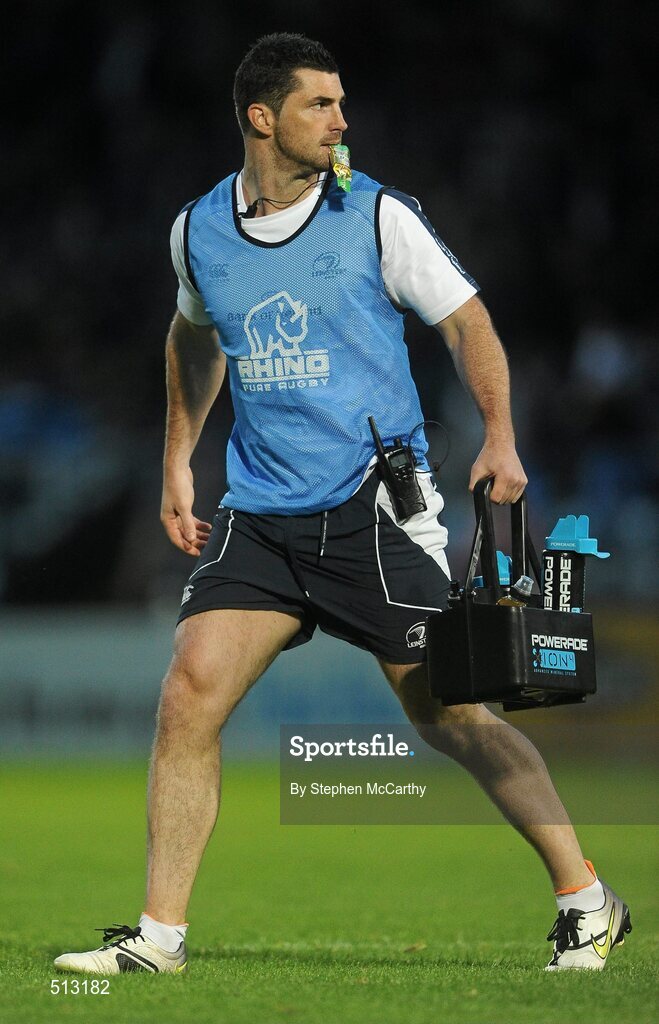 6 May 2011; Leinster water carrier Rob Kearney. Celtic League, Leinster v Glasgow Warriors, RDS, Ballsbridge, Dublin. Picture credit: Stephen McCarthy / SPORTSFILE