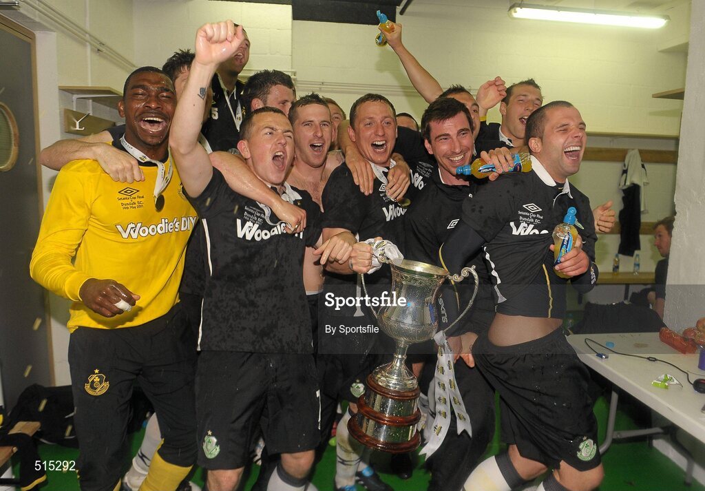 14 May 2011; Shamrock Rovers celebrate with the cup after the game. Setanta Sports Cup Final, Dundalk v Shamrock Rovers, Tallaght Stadium, Tallaght, Co. Dublin. Photo by Sportsfile