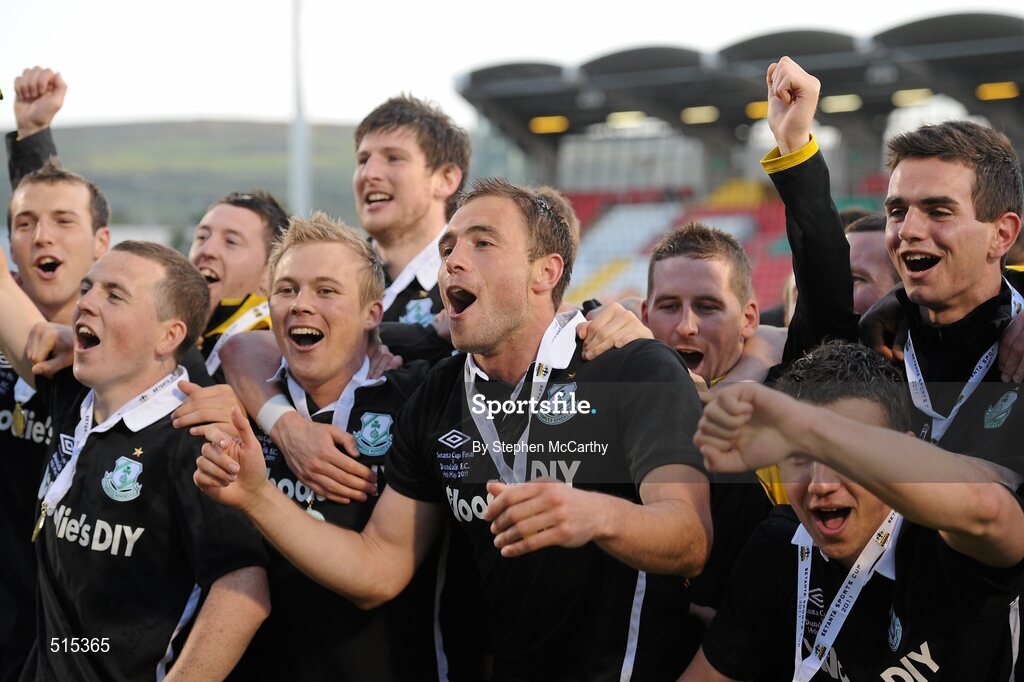 14 May 2011; Shamrock Rovers players, including Stephen Rice, centre, celebrate their side's victory. Setanta Sports Cup Final, Dundalk v Shamrock Rovers, Tallaght Stadium, Tallaght, Co. Dublin. Picture credit: Stephen McCarthy / SPORTSFILE