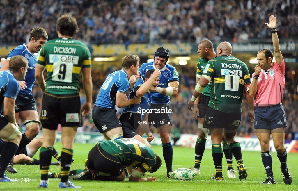21 May 2011; Jonathan Sexton, Leinster, celebrates with team-mates Brian O'Driscoll and Shane Jennings, right, after scoring his and his side's second try against Northampton Saints. Heineken Cup Final, Leinster v Northampton Saints, Millennium Stadium, Cardiff, Wales. Picture credit: Brendan Moran / SPORTSFILE