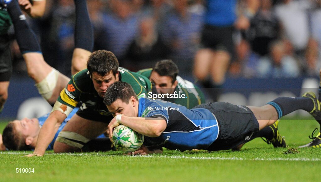 21 May 2011; Jonathan Sexton, Leinster, scores his second try. Heineken Cup Final, Leinster v Northampton Saints, Millennium Stadium, Cardiff, Wales. Picture credit: Matt Browne / SPORTSFILE
