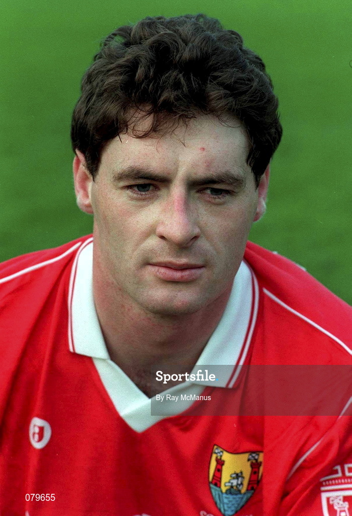 6 September 1992; Brian Murphy of Cork ahead of the All-Ireland Senior Hurling Championship Final match between Kilkenny and Cork at Croke Park in Dublin. Photo by Ray McManus/Sportsfile *** Local Caption *** Ray McManus / SPORTSFILE