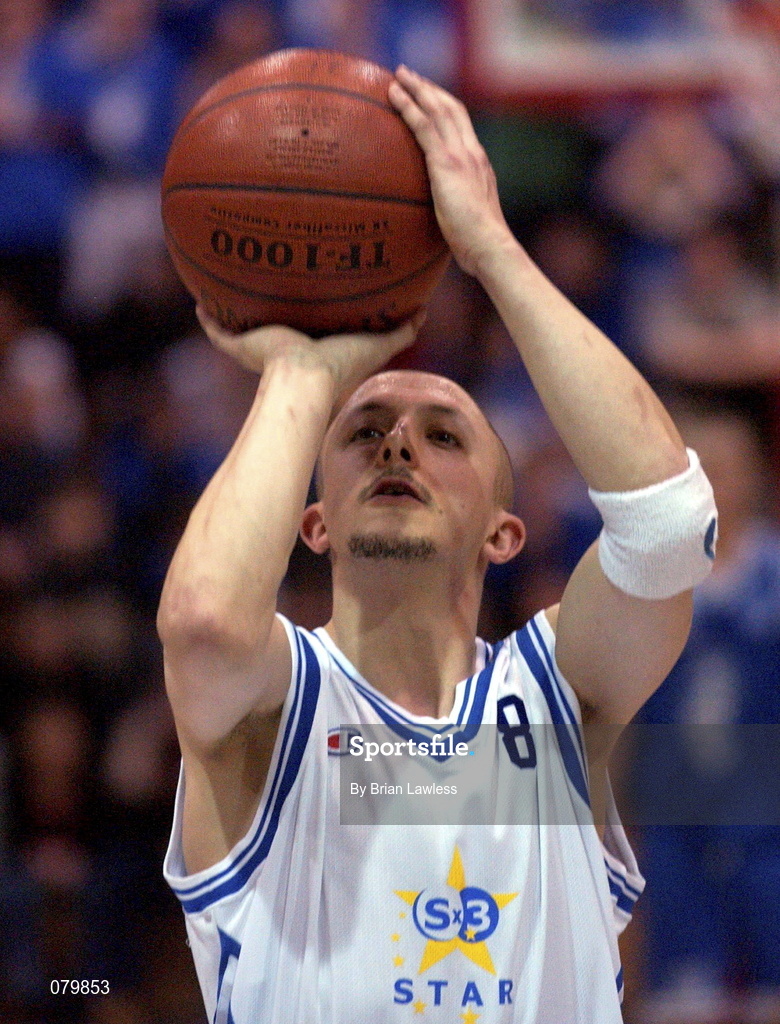 25 January 2002; Scott Summersgill of SX3 Star during the ESB Men's National Cup semi-final between Waterford Crystal and SX3 Star at the ESB Arena in Tallaght, Dublin. Photo by Brian Lawless/Sportsfile