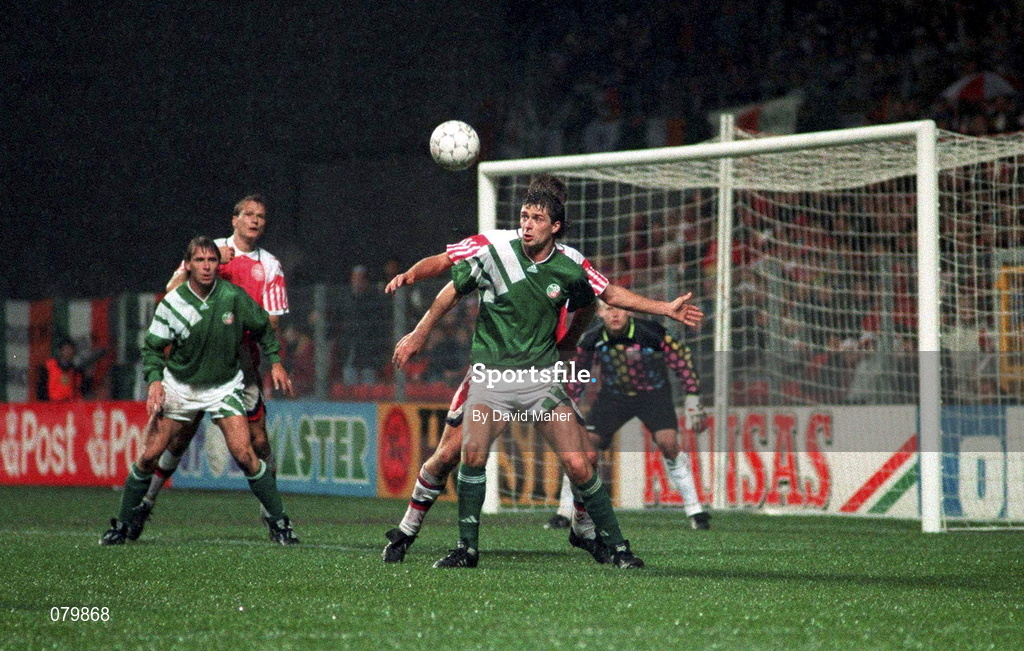 14 October 1992; Niall Quinn of Republic of Ireland during the FIFA World Cup Group 3 match between Denmark and Republic of Ireland at Parken Stadium in Copenhagen, Denmark. Photo by David Maher/Sportsfile