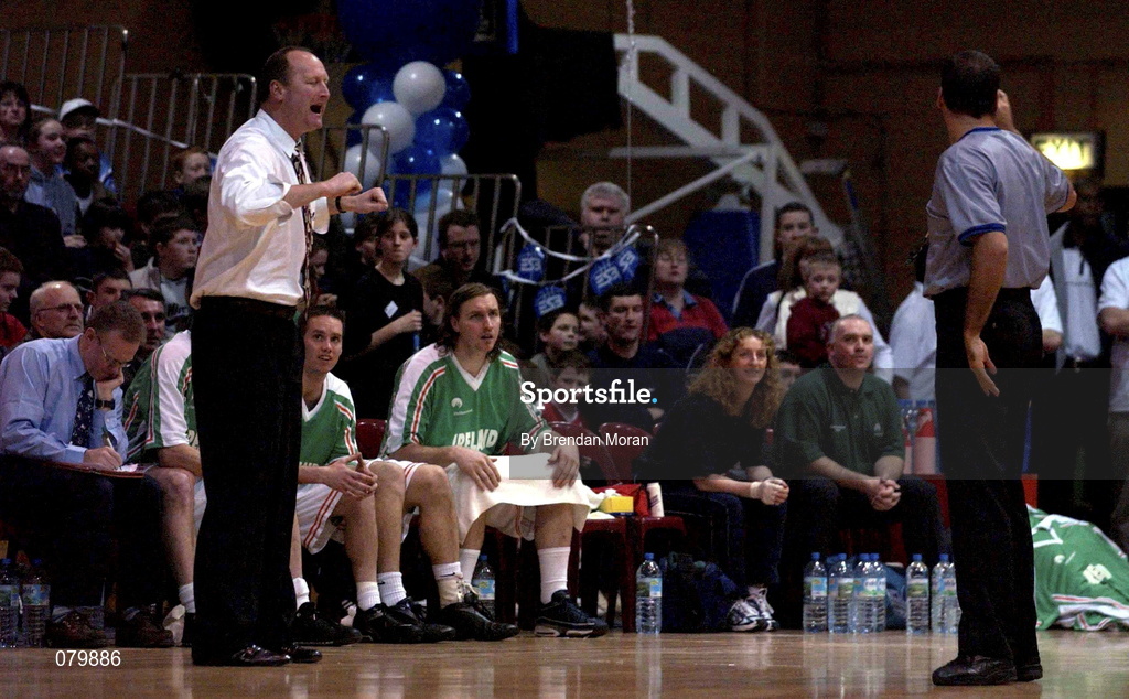 26 January 2002; Ireland head coach Bill Dooley disputes a call by the match referees during the European Championship semi-final match between Ireland and Bosnia at the ESB Arena in Tallaght, Dublin. Photo by Brendan Moran/Sportsfile