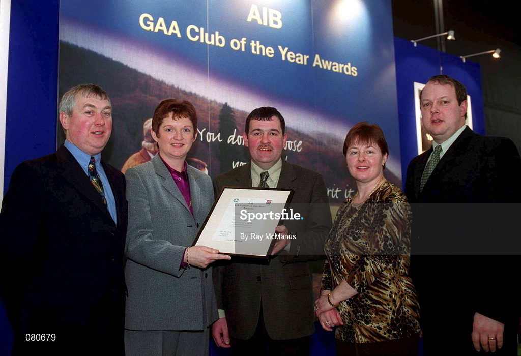 4 February 2002; Pictured at the AIB GAA Club of the Year Awards 2001 in Croke Park are John G Diffley of Kilglass Gaels, Nuala Diffley of AIB, Charlie Reynolds, Martina Tully and Aidan Tully of Kilglass Gaels who were presented with the Roscommon Club of the Year Award. at Croke Park in Dublin. Photo by Ray McManus/Sportsfile