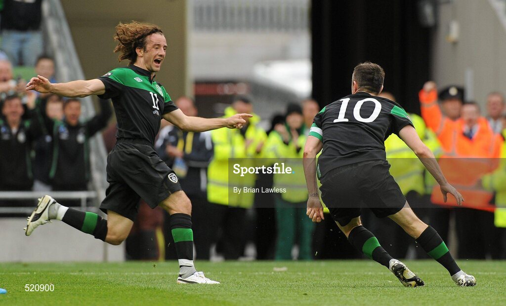 29 May 2011; Robbie Keane, Republic of Ireland, is congratulated by team-mate Stephen Hunt after scoring his side's first goal. The goal was also his 49th international goal which puts him level with Sir Bobby Charlton for most International goals scored. Carling Four Nations Tournament, Republic of Ireland v Scotland, Aviva Stadium, Lansdowne Road, Dublin. Picture credit: Brian Lawless / SPORTSFILE