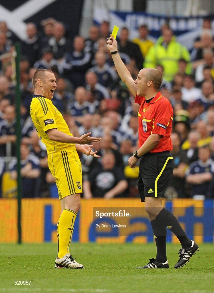 29 May 2011; Kenny Miller, Scotland, reacts after receiving a yellow card from referee Mark Whitby for protesting. Carling Four Nations Tournament, Republic of Ireland v Scotland, Aviva Stadium, Lansdowne Road, Dublin. Picture credit: Brian Lawless / SPORTSFILE