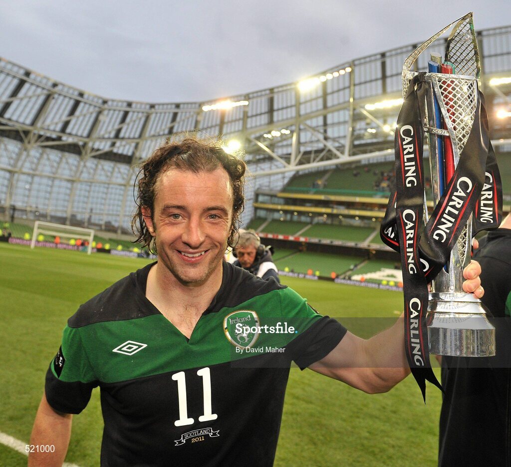 29 May 2011; Stephen Hunt, Republic of Ireland, celebrates with the trophy at the end of the game. Carling Four Nations Tournament, Republic of Ireland v Scotland, Aviva Stadium, Lansdowne Road, Dublin. Picture credit: David Maher / SPORTSFILE