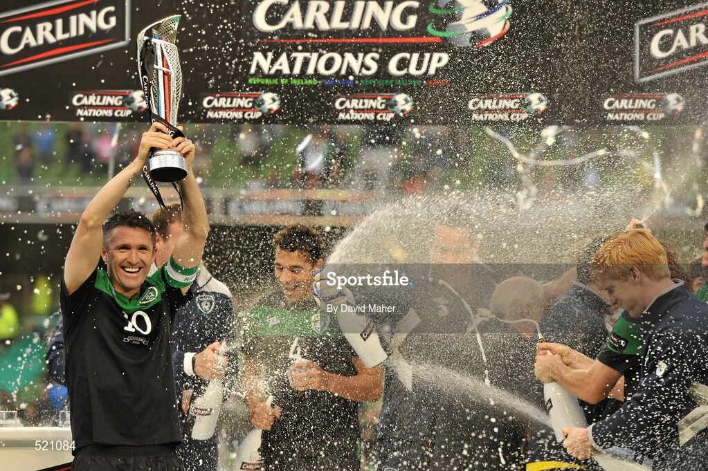 29 May 2011; Republic of Ireland captain Robbie Keane lifts the Carling Four Nations trophy alongside his team-mates. Carling Four Nations Tournament, Republic of Ireland v Scotland, Aviva Stadium, Lansdowne Road, Dublin. Picture credit: David Maher / SPORTSFILE