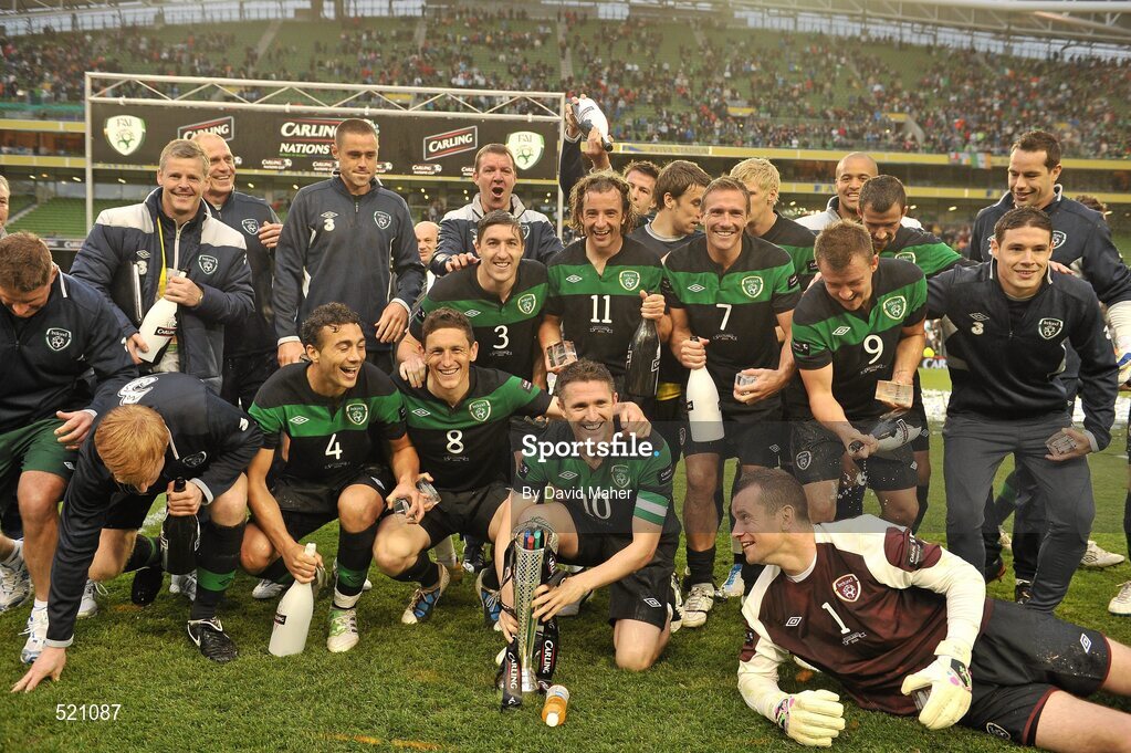 29 May 2011; Republic of Ireland captain Robbie Keane and his team-mates celebrate with the trophy after the game. Carling Four Nations Tournament, Republic of Ireland v Scotland, Aviva Stadium, Lansdowne Road, Dublin. Picture credit: David Maher / SPORTSFILE