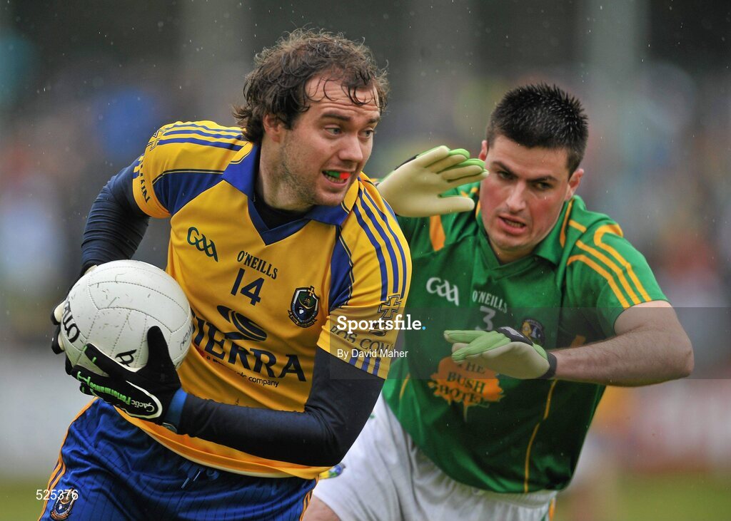 12 June 2011; Senan Kilbride, Roscommon, in action against Ronan Gallagher, Leitrim. Connacht GAA Football Senior Championship Semi-Final, Leitrim v Roscommon, Páirc Seán Mac Diarmada, Carrick-on-Shannon, Co. Leitrim. Picture credit: David Maher / SPORTSFILE
