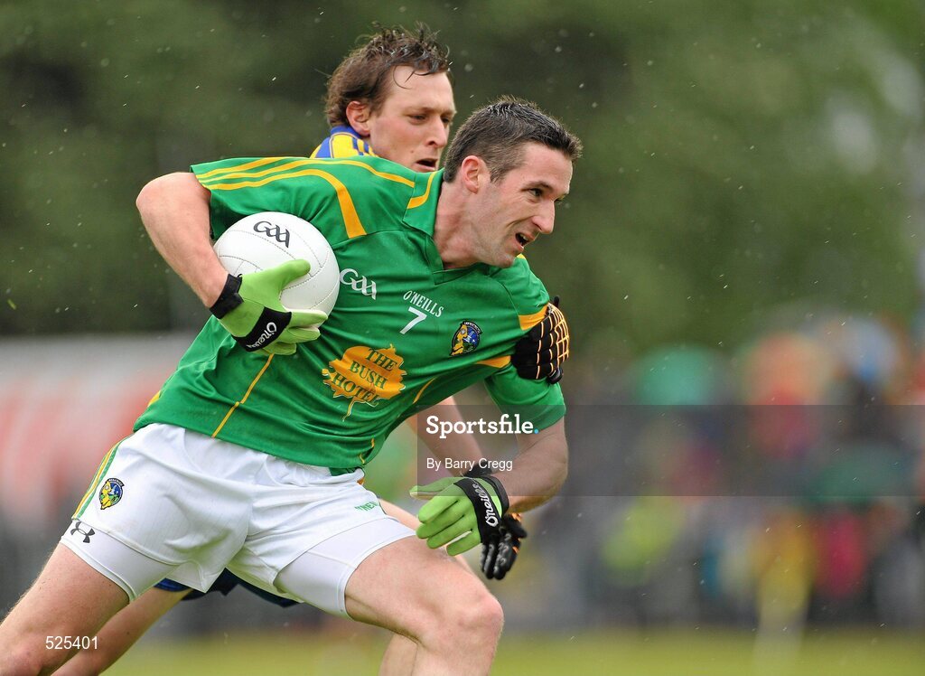 12 June 2011; Wayne McKeon, Leitrim, in action against Peter Domican, Roscommon. Connacht GAA Football Senior Championship Semi-Final, Leitrim v Roscommon, Páirc Seán Mac Diarmada, Carrick-on-Shannon, Co. Leitrim. Picture credit: Barry Cregg / SPORTSFILE