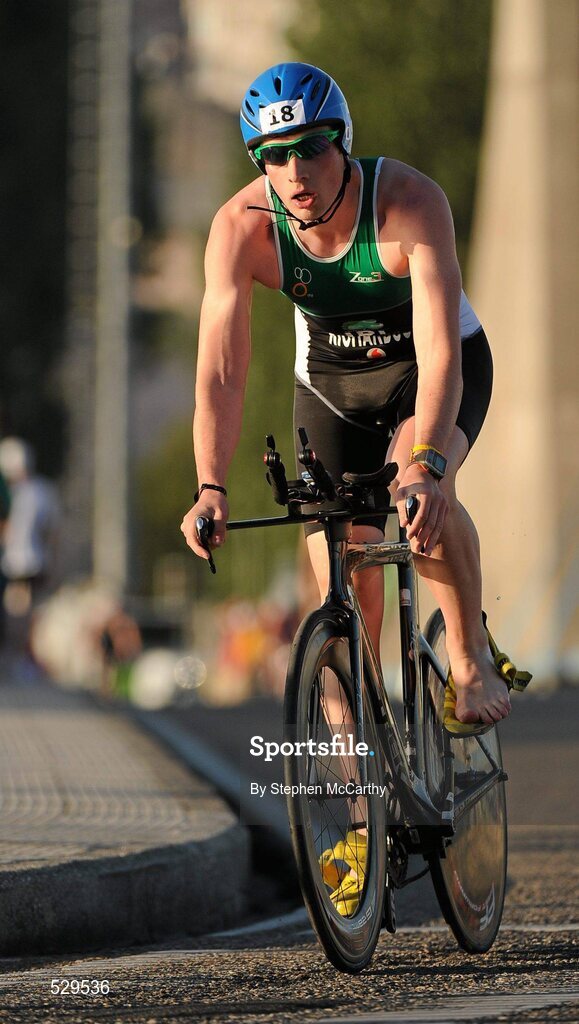 25 June 2011; Ireland's Ian Richardson, from Higginstown, Slane, Co. Meath, on his way to taking 5th position in the 20-24 Male Age Group Sprint event, with a time of 01:09:07, at the 2011 Pontevedra ETU Triathlon European Championships. Pontevedra, Spain. Picture credit: Stephen McCarthy / SPORTSFILE