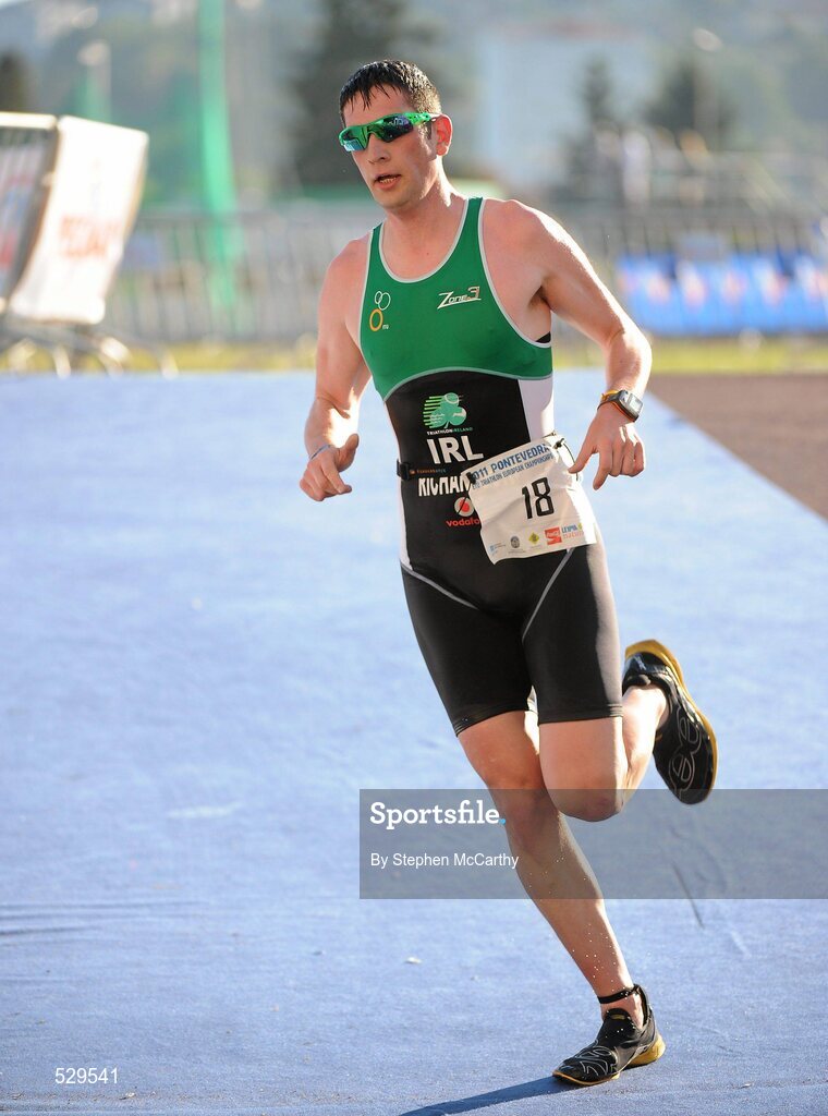 25 June 2011; Ireland's Ian Richardson, from Higginstown, Slane, Co. Meath, on his way to taking 5th position in the 20-24 Male Age Group Sprint event, with a time of 01:09:07, at the 2011 Pontevedra ETU Triathlon European Championships. Pontevedra, Spain. Picture credit: Stephen McCarthy / SPORTSFILE