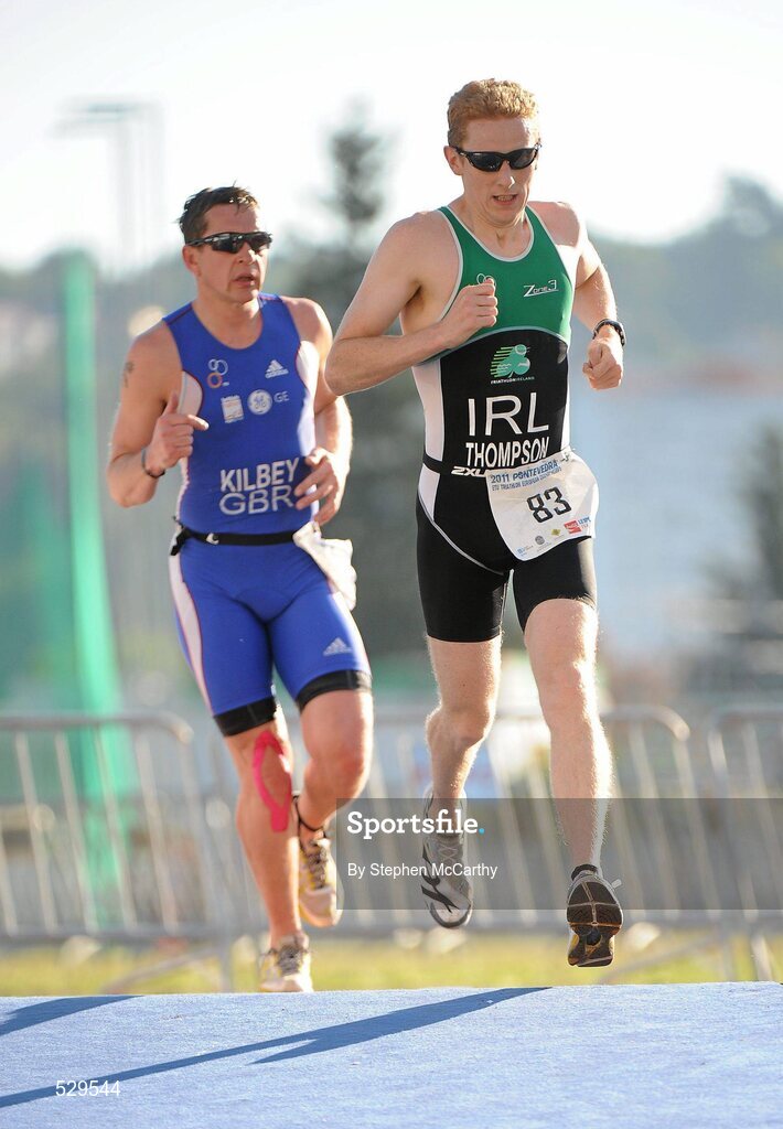 25 June 2011; Ireland's Victor Thompson, from London, on his way to 11th position in the 35-39 Male Age Group Sprint event, in a time of 01:10:30, at the 2011 Pontevedra ETU Triathlon European Championships. Pontevedra, Spain. Picture credit: Stephen McCarthy / SPORTSFILE